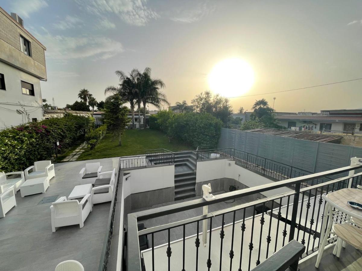 Villa Marisa Resort 卡斯特拉玛雷帝斯达比亚 外观 照片